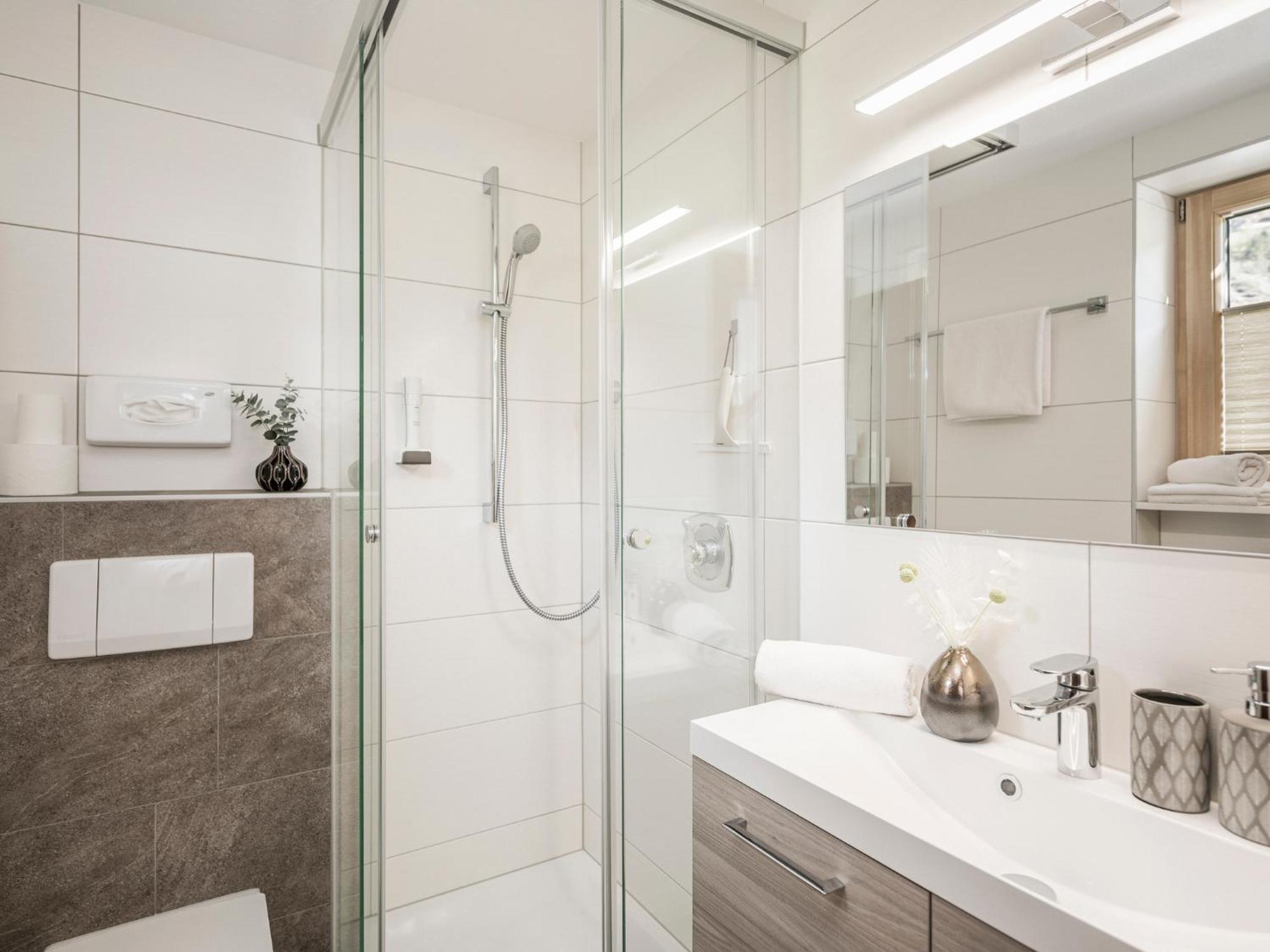 Haus Christine Hotel รีด อิม ซิลเลอร์ทาล ภายนอก รูปภาพ